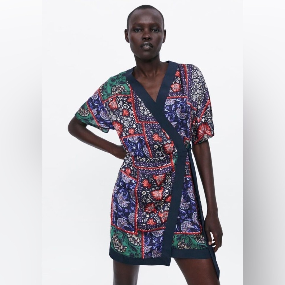 Zara Multicolor Kimono Dress